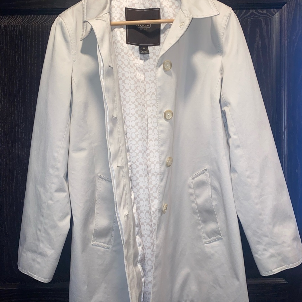 COACH trench coat, size medium